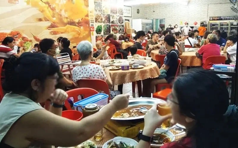 restaurant chinese food full house