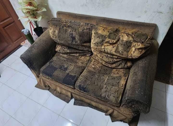 sofa 1