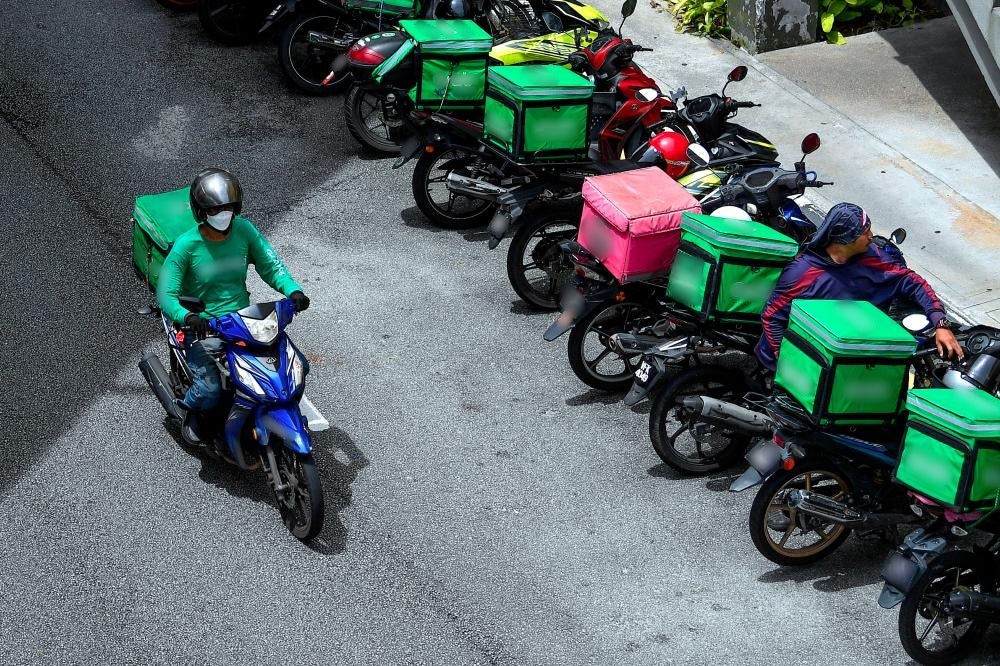 grab food delivery man motor