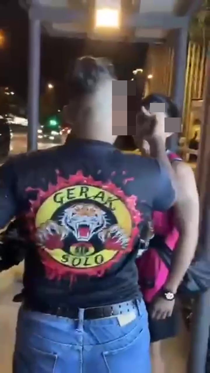 mma fighter vs security guard 4