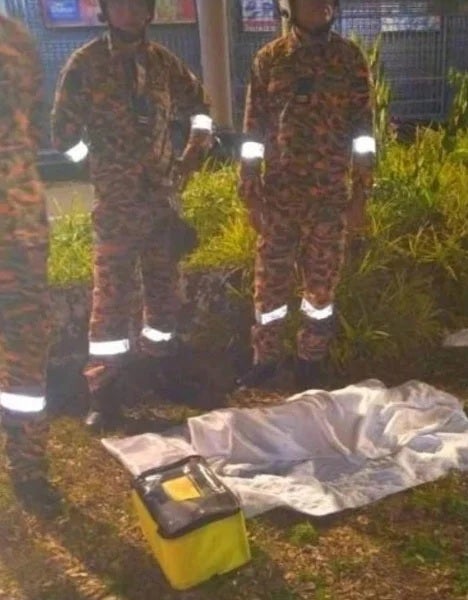 2岁男童掉进地下道3