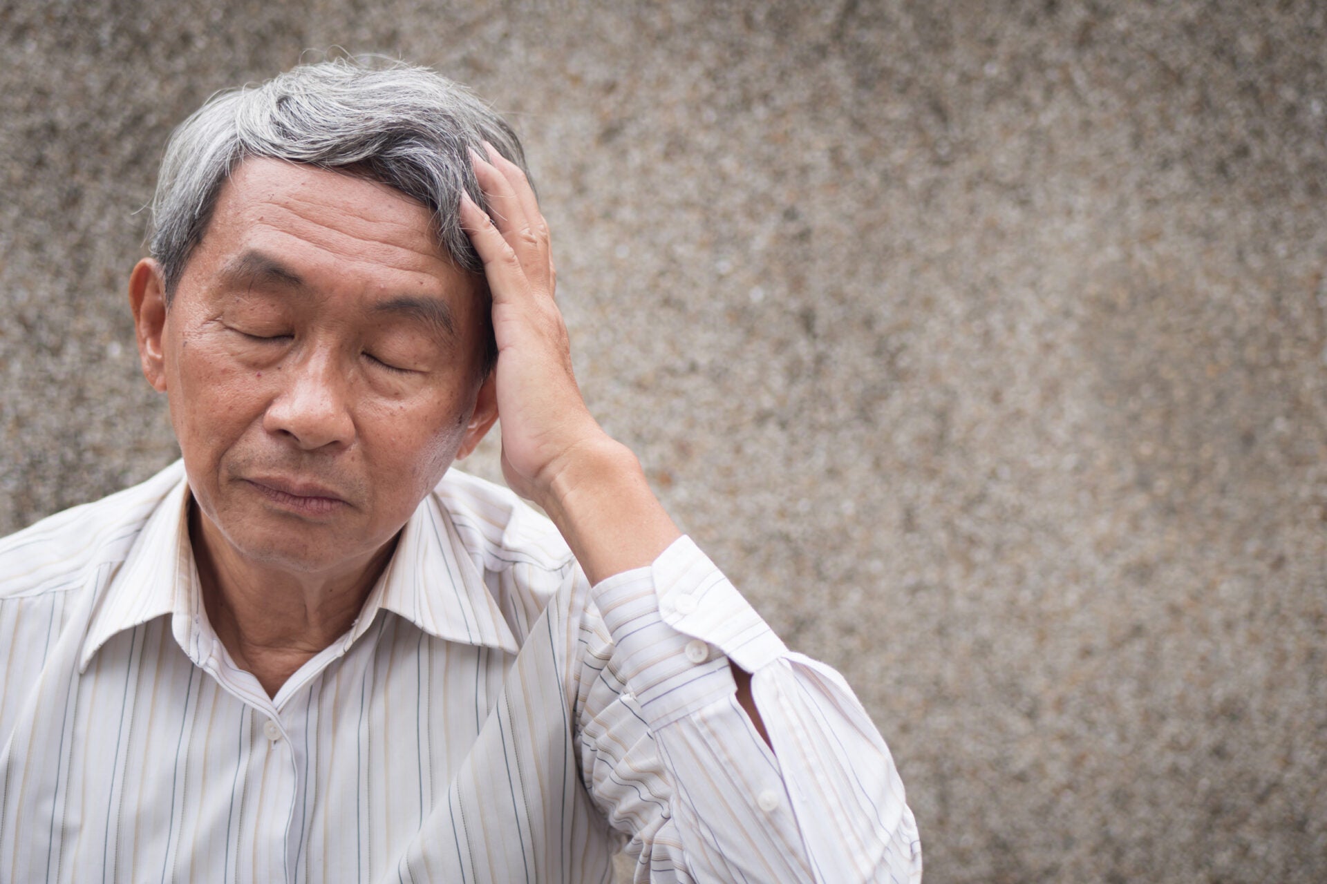 Old Man Headache sad 123rf