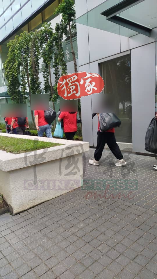 bangsarsouth突击行动警方出动7辆大卡车捣破诈骗网赌呼叫中心