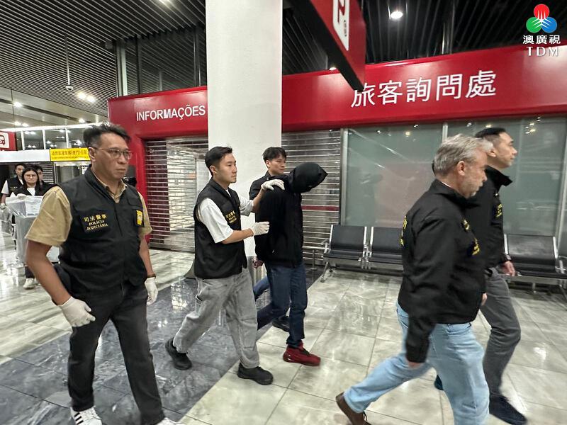 19 years old malaysian drug smuggling to macau 1