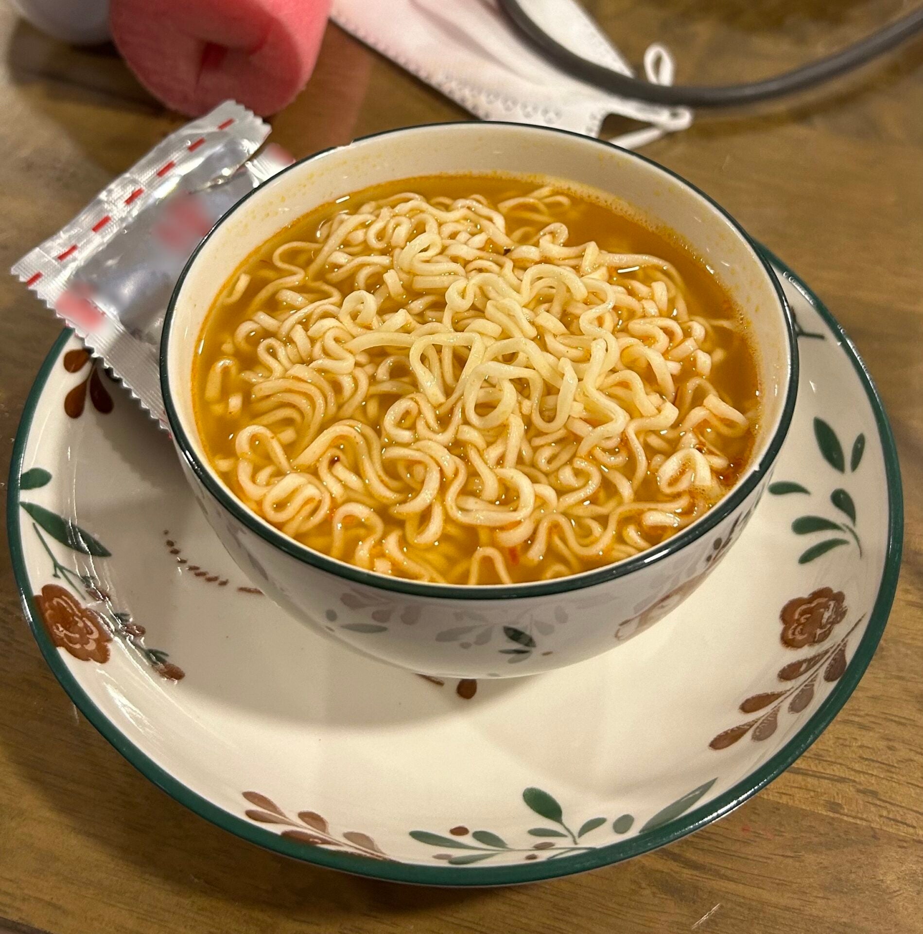 maggi kari cup noodou