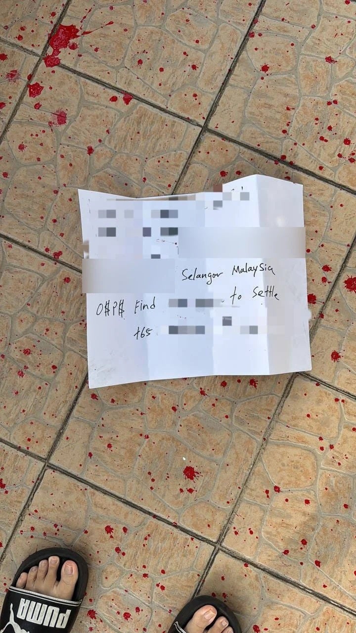 前屋主欠债新屋主被大耳窿骚扰 泼漆车4