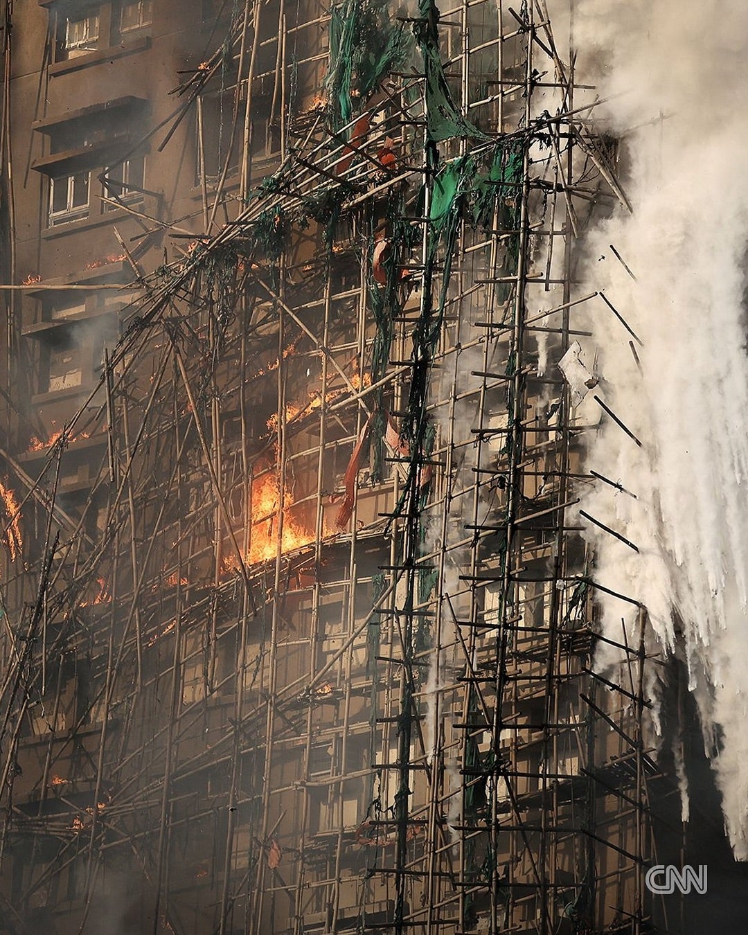 At least 44 people have been killed after a massive fire spread across multiple high rise apartm 3