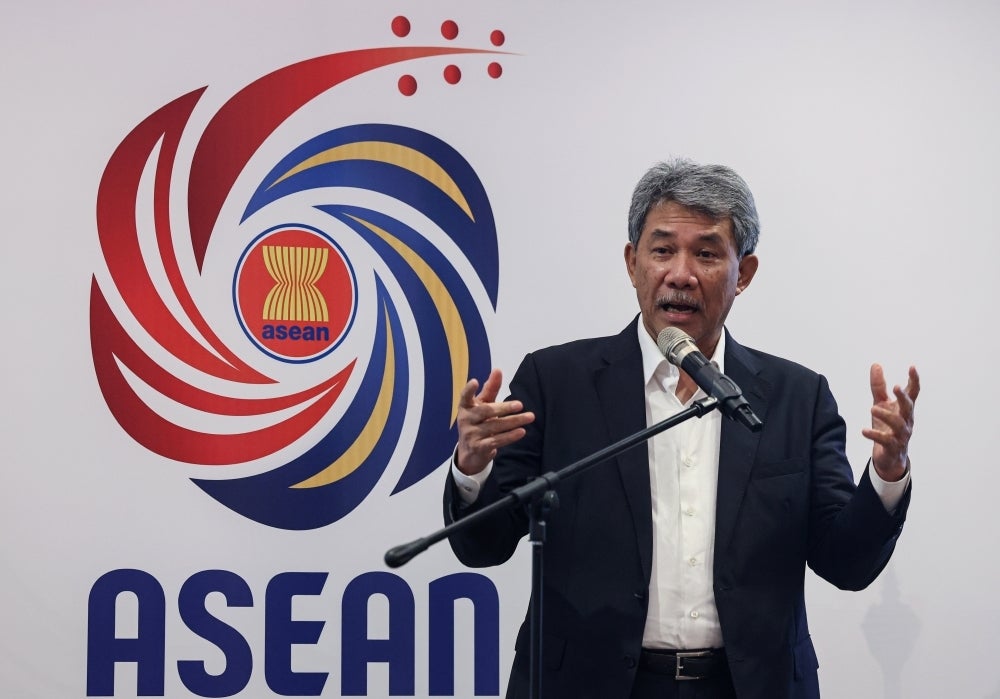 datuk seri mohamad hasan