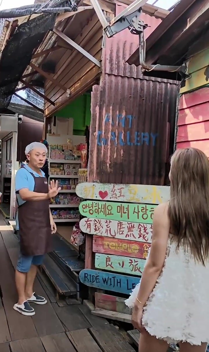 中国女子画家槟城姓周桥壁画涂鸦被阻止引炮轰真相 6