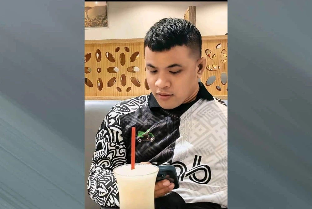 Ahmad Nabil king of one arm food delivery rider