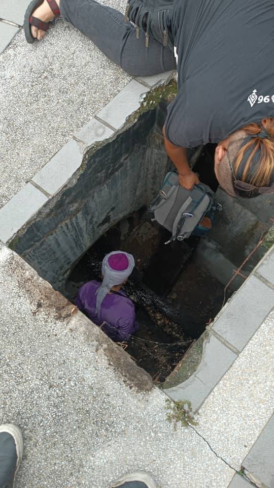 kid fell into longkang cover spoil 2