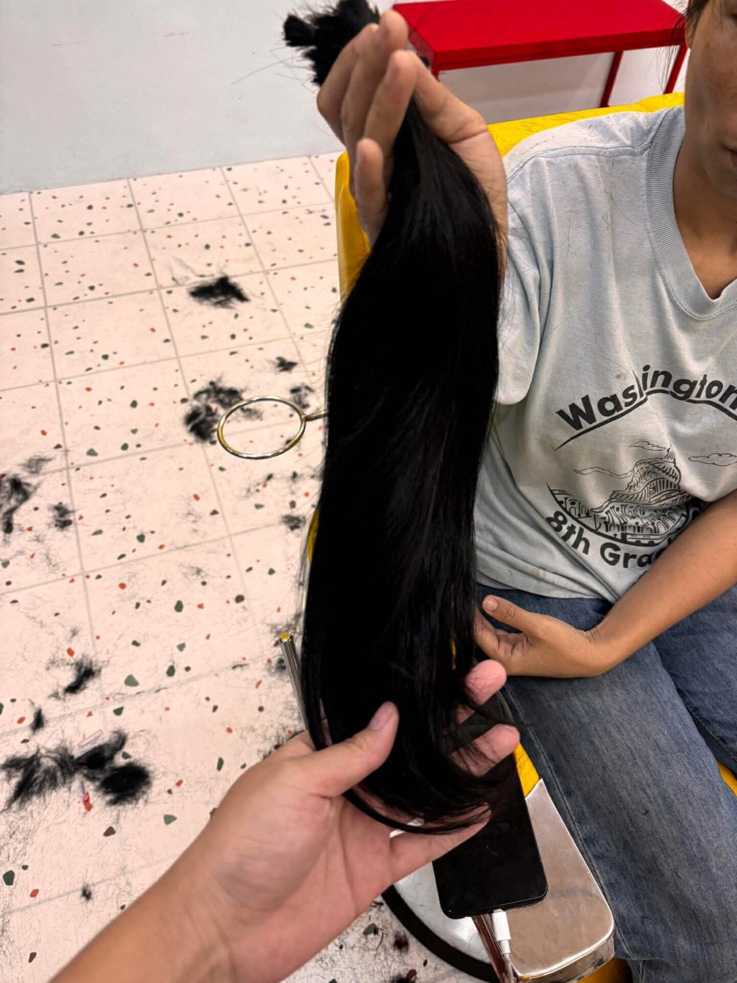 女子剃光头卖长发买家收到影片后消失诈骗 3