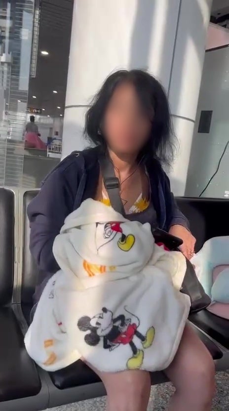 女子居住Klia吉隆坡国际机场1年蹭免费水Wifi冷气 1