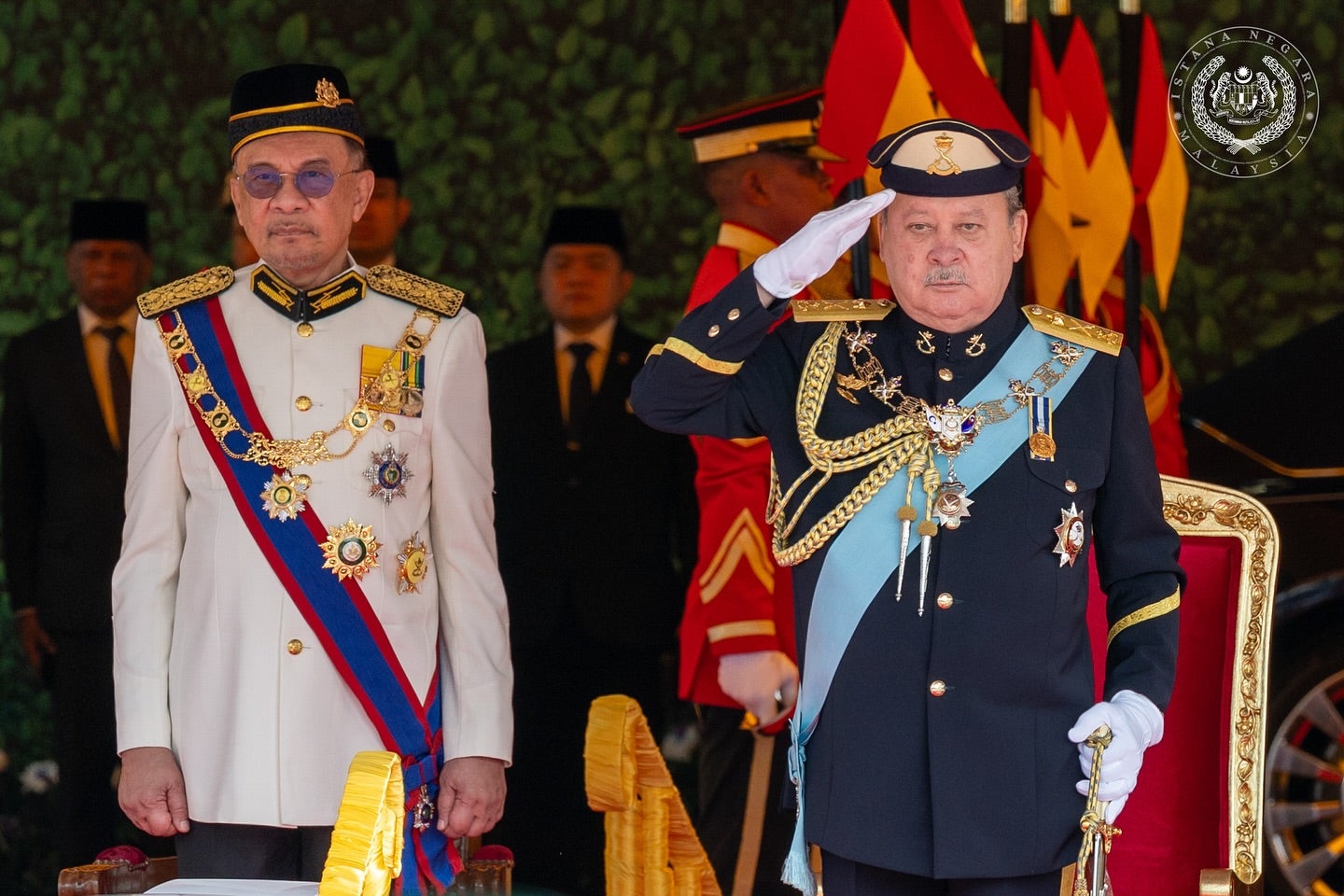 agong sultan ibrahim sultan iskandar pm anwar ibrahim