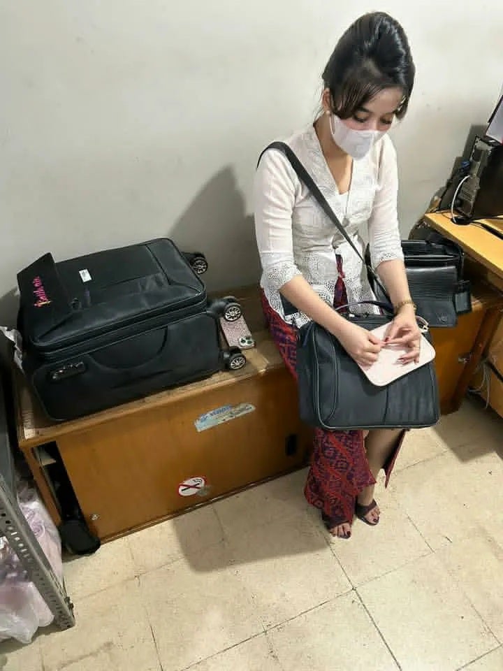 khairun nisa假扮空姐被曝光空乘学院提供免费培训 2