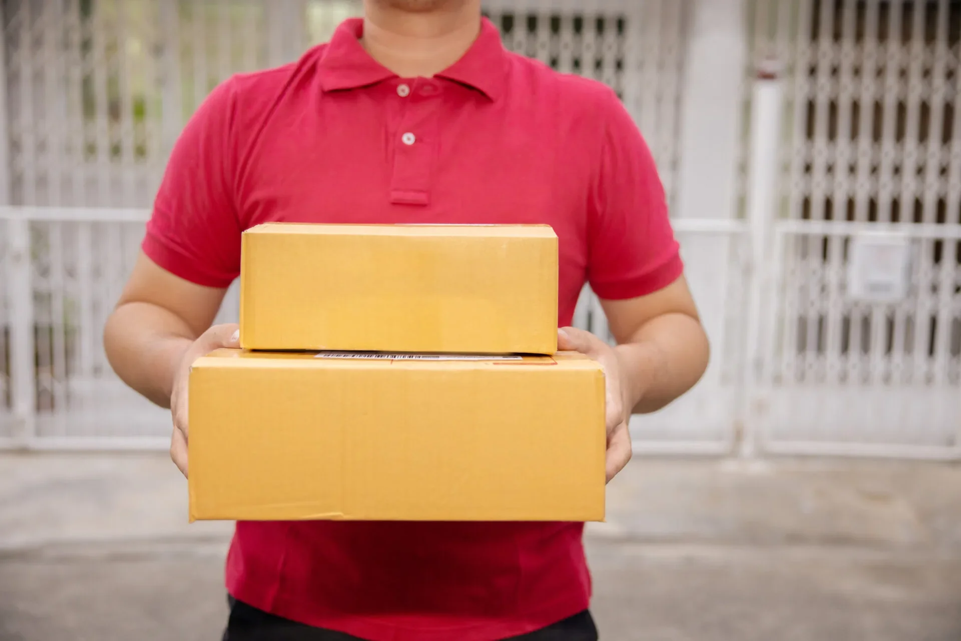Delivery Man 123Rf