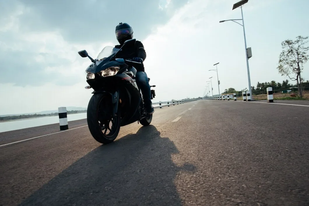 Rider Motorbike Road Riding Having Fun Driving Empty Road 1150 10702