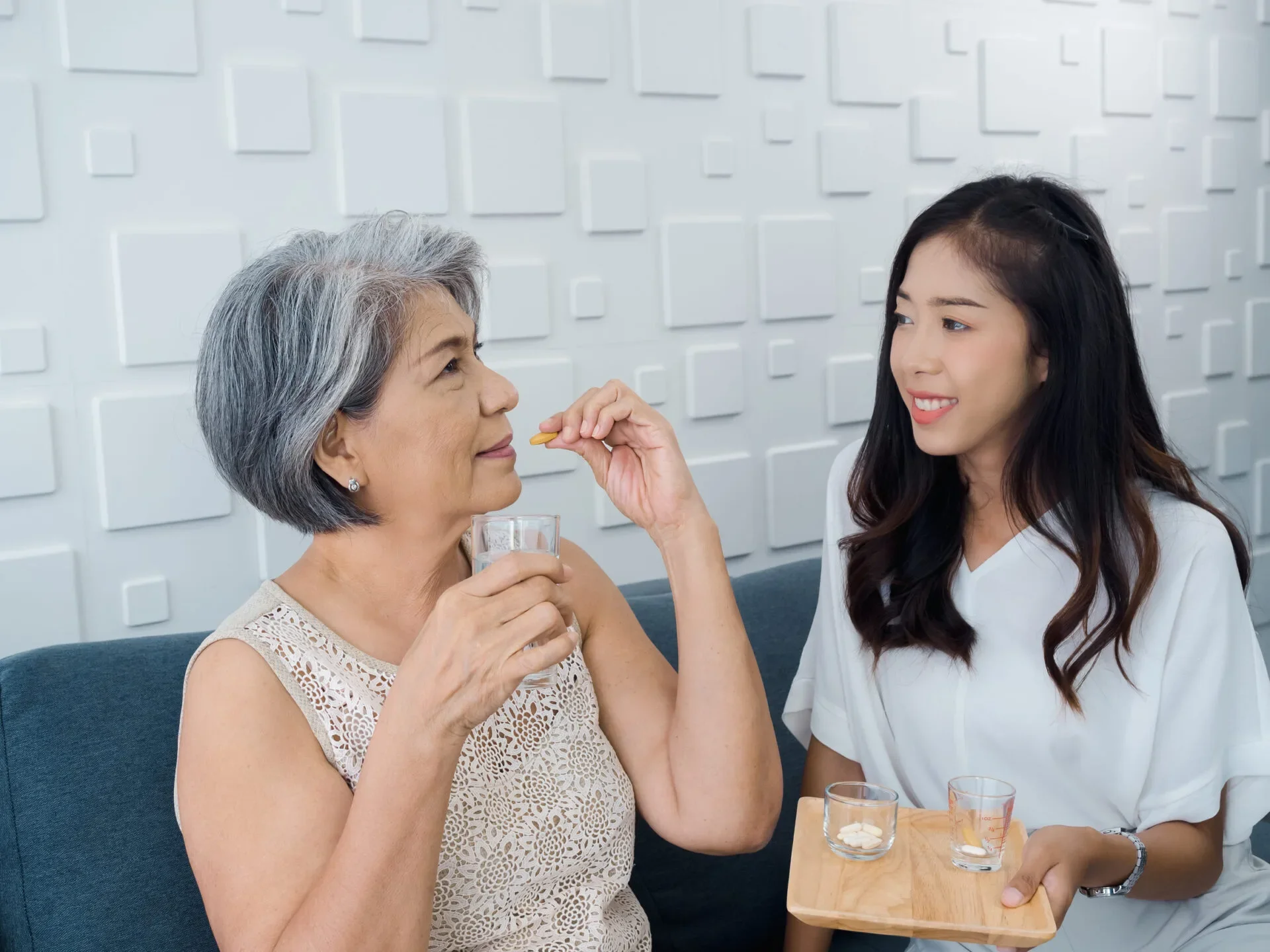 Senior Woman Eat Medicine Mother Daughter Helper 123Rf