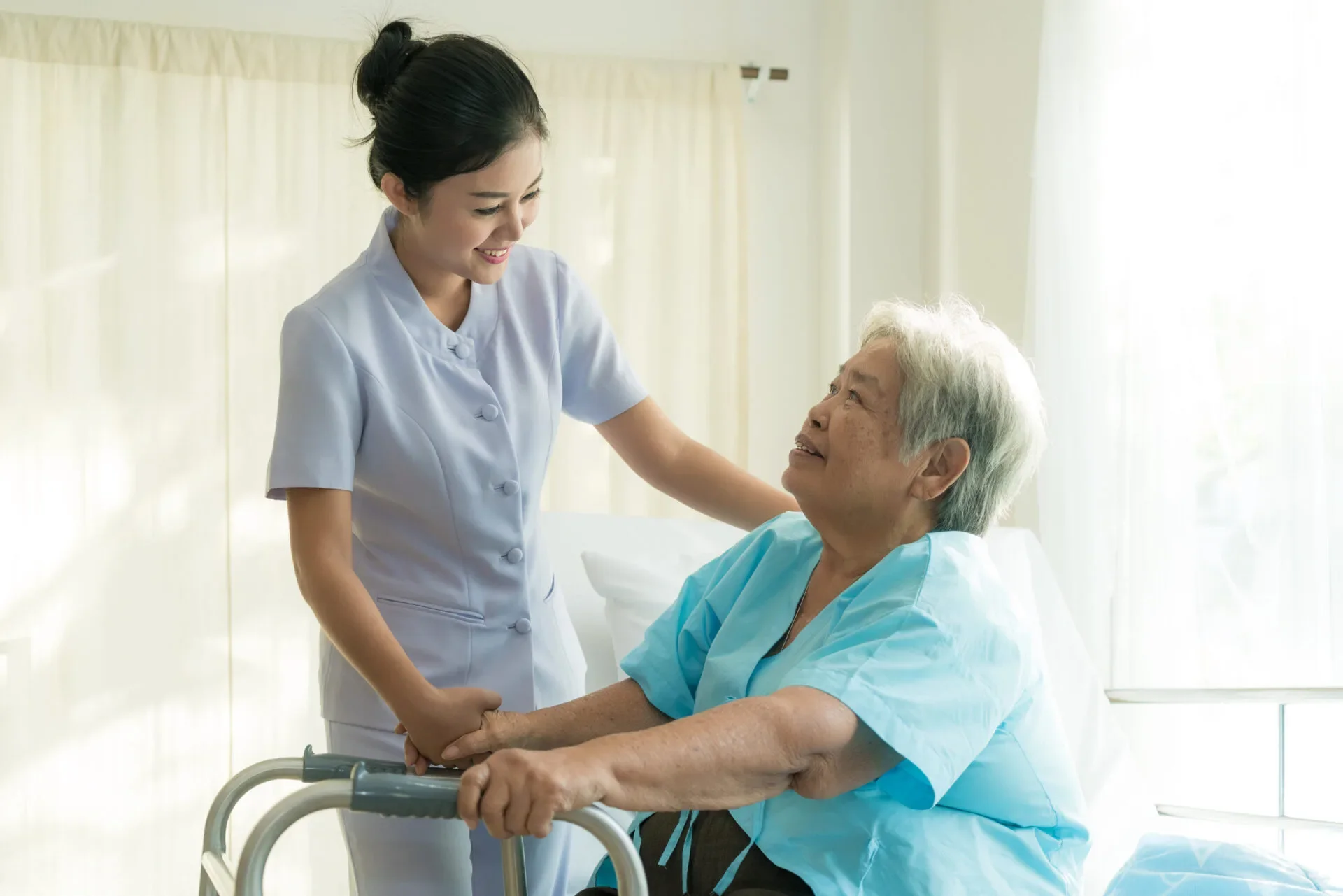 Senior Woman Nurse Helper 123Rf