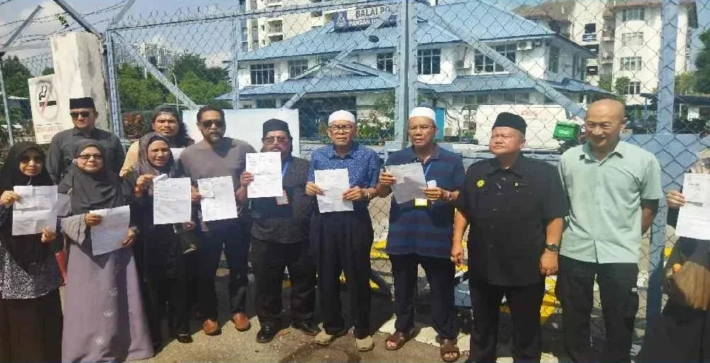男子不满周五祈祷塞车投诉祈祷室管理层报警