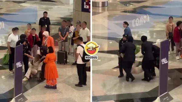 China Woman No Boarding Klia Ft Img