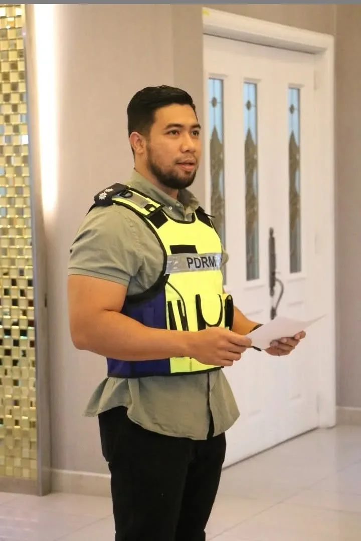 Mohd Firdaus Safuan Bin Abdul Rasib 助理警监