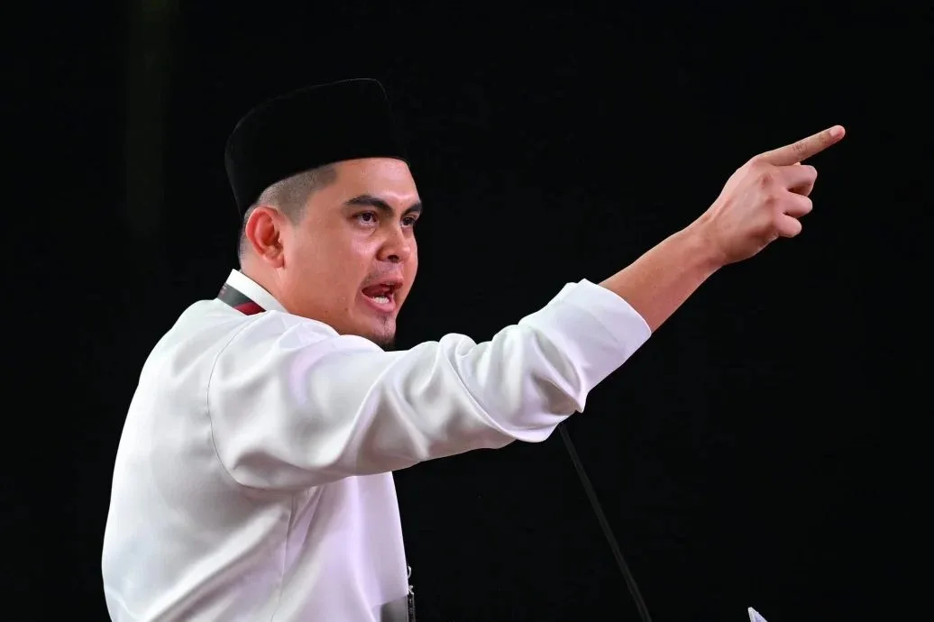 Akmal
