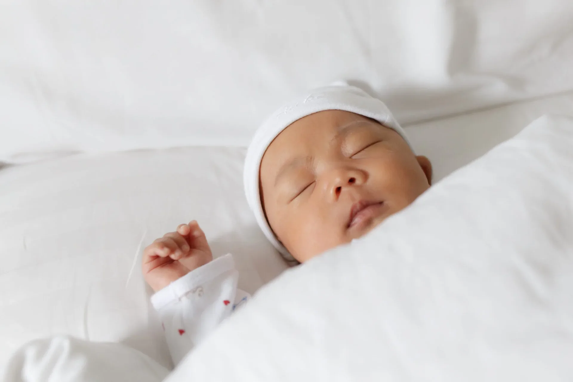 Newborn Baby Sleeping 123Rf