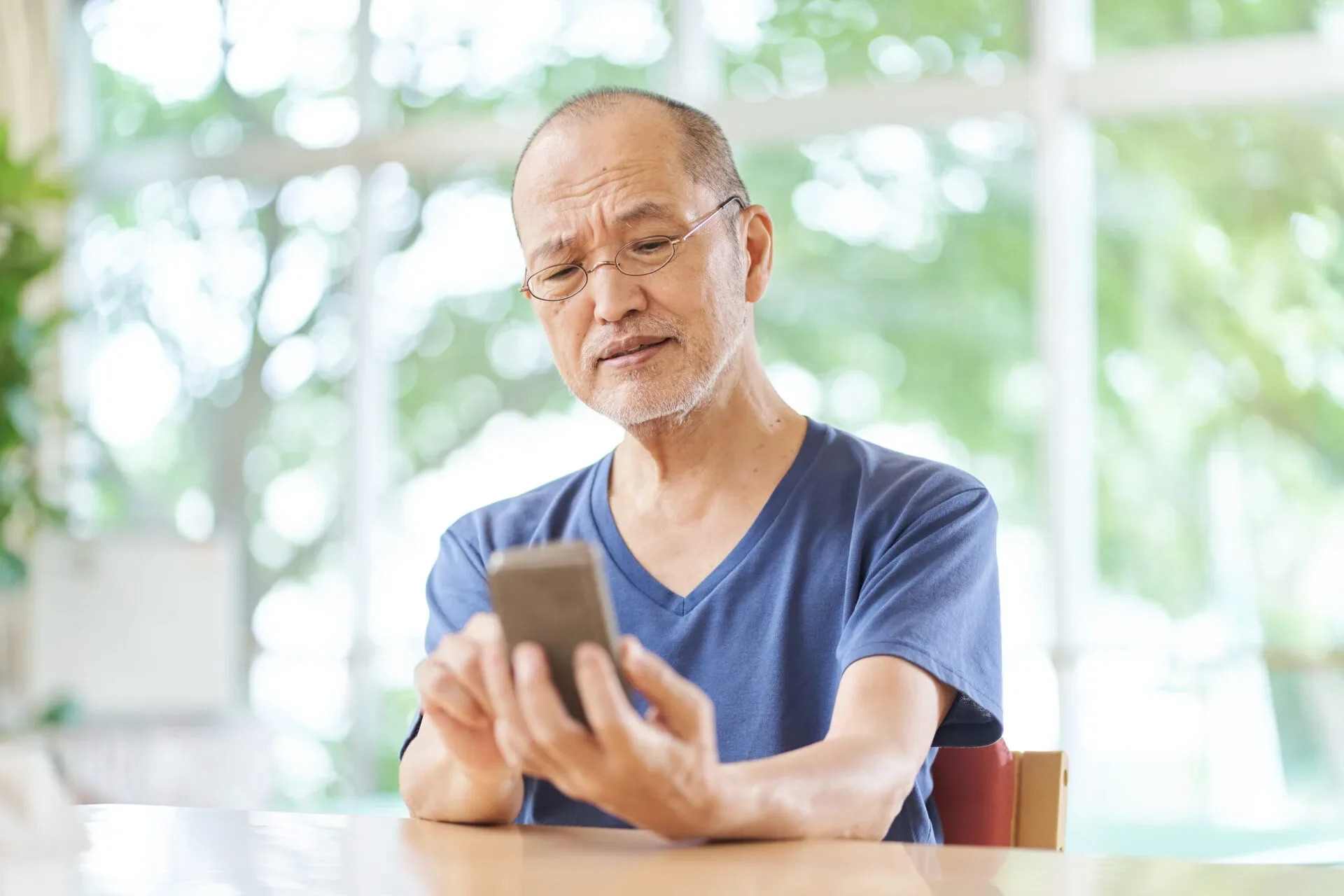 Senior Elderly Man Checking Phone 123Rf