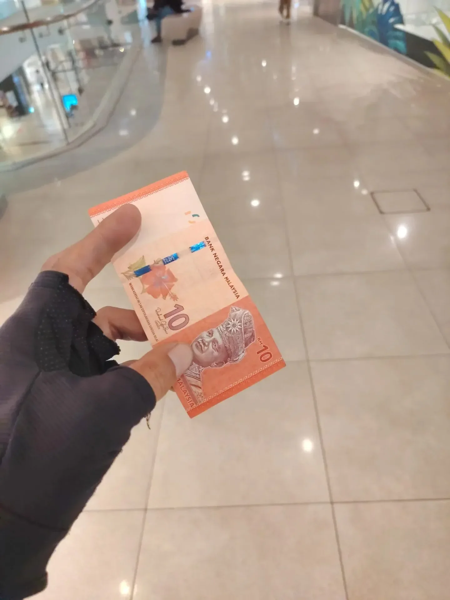 Rm10