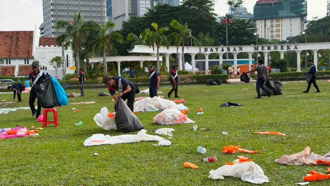 Dbkl Fifa World Cup Show People Left Rubbish Behind Dirty 2