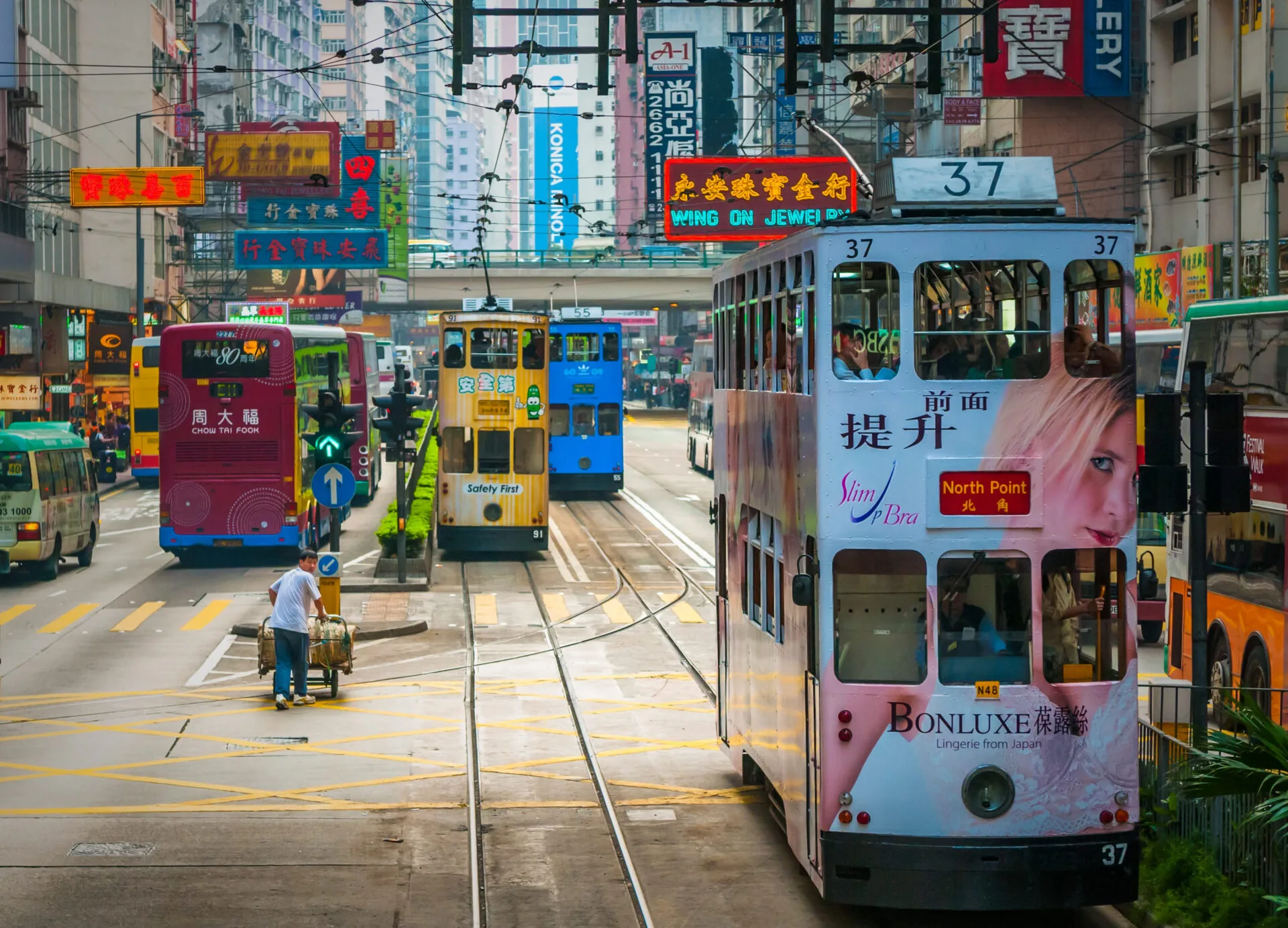 Hk