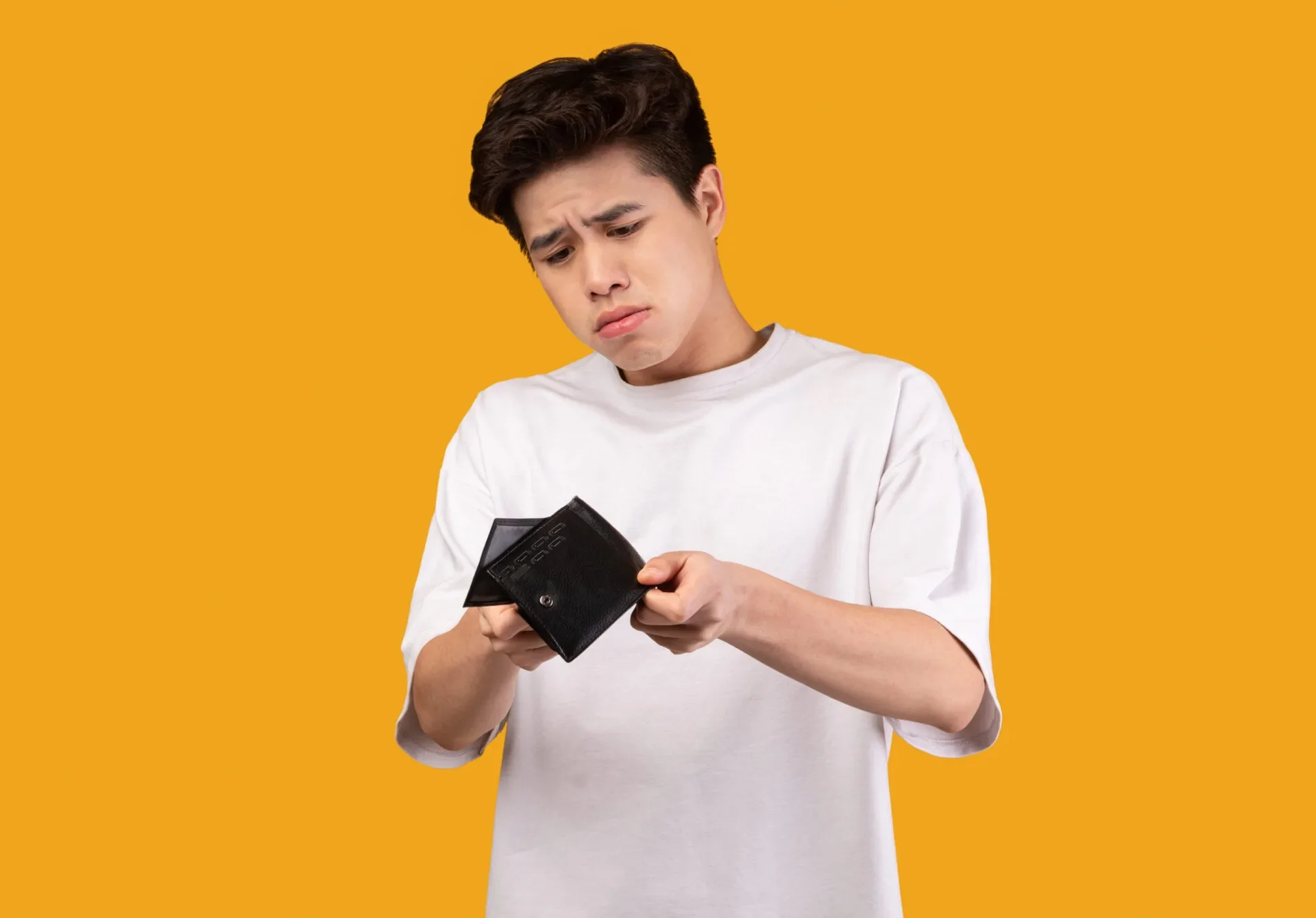 Man Sad No Money Empty Walle 123Rf