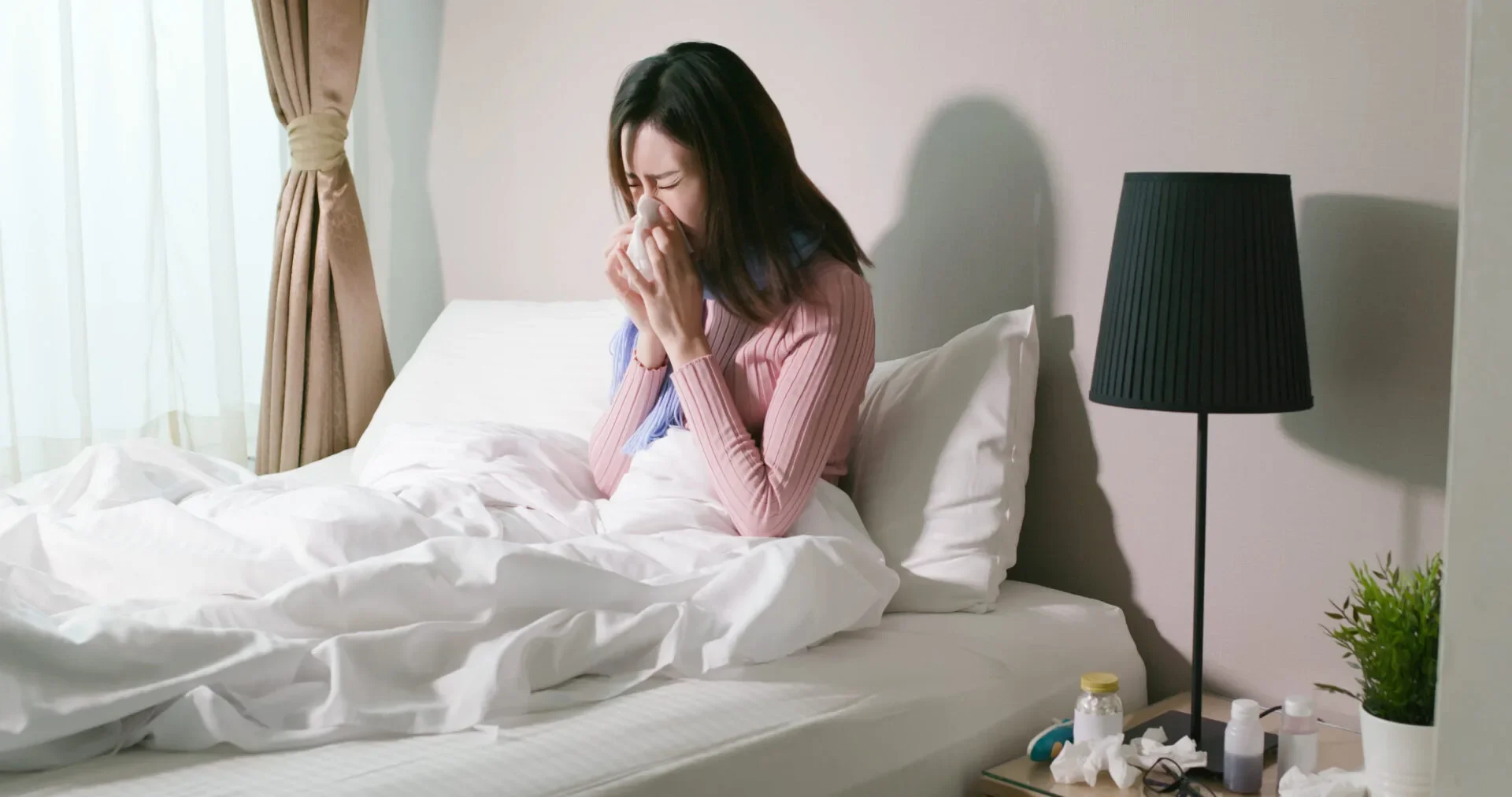 Woman Sick Bed Medicine 123Rf