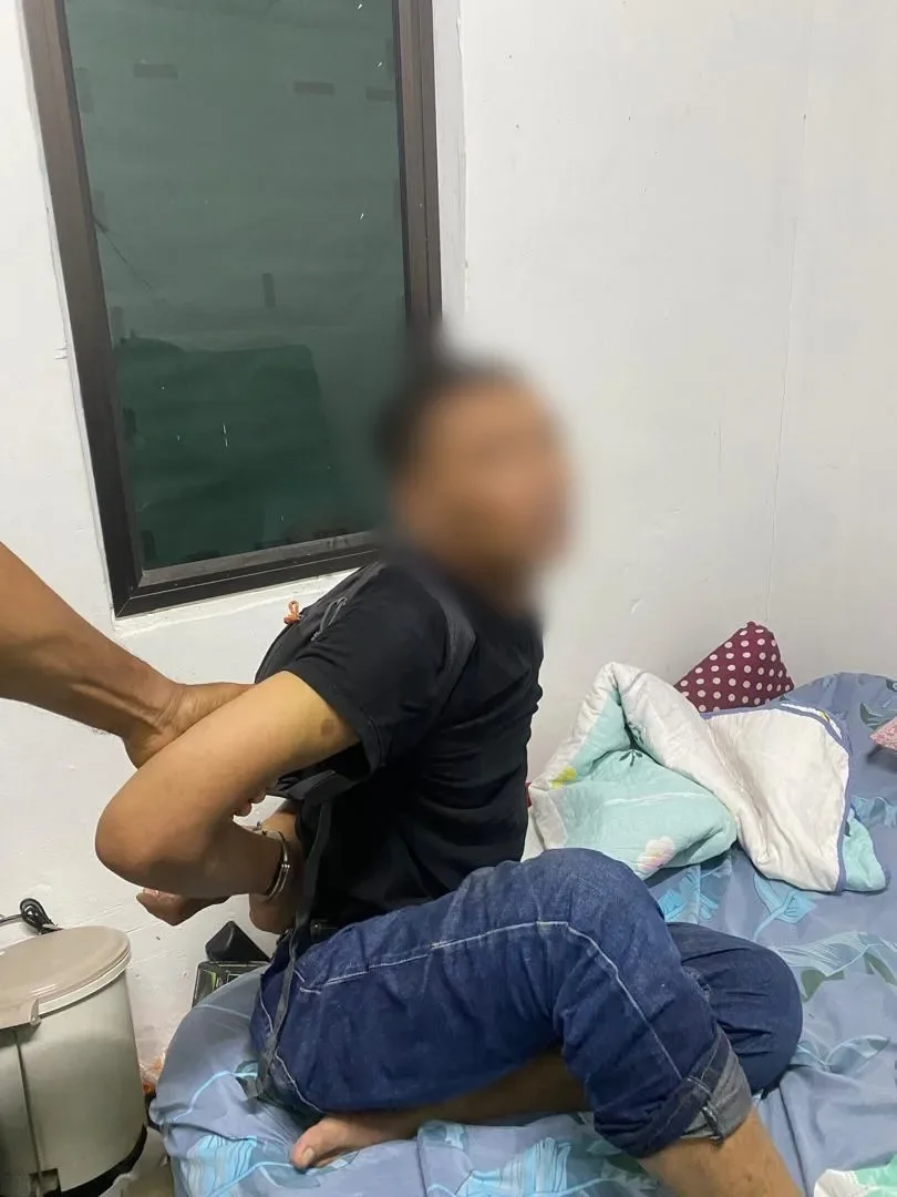 男子企图闯进警员家行窃被逮捕 2