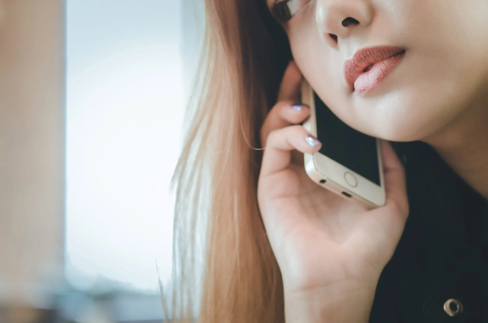 Woman Making Phone Call Listening 123Rf