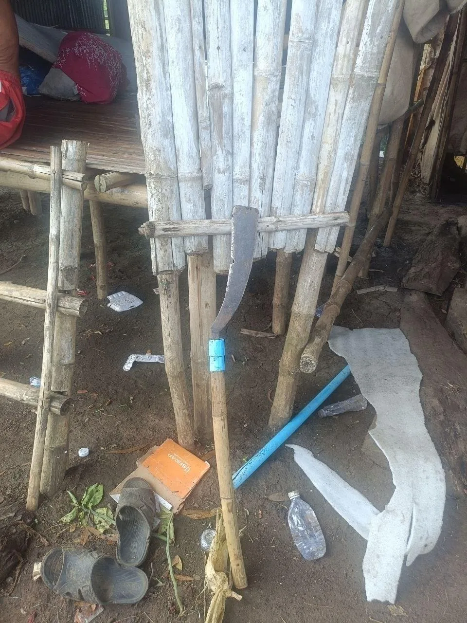 传没酒喝砍酒友真相起因土地地界纠纷 1
