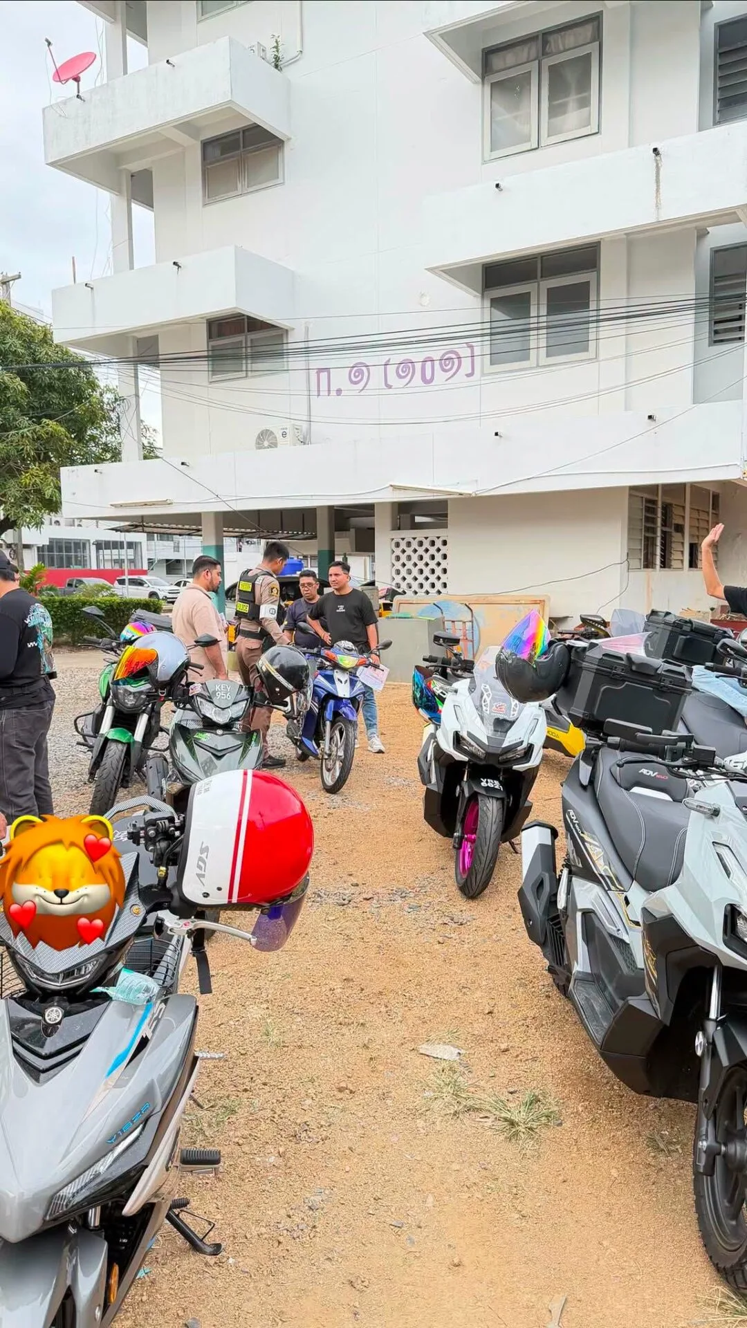 大马摩托车车友去泰国合艾被当地交警截查17人开15张罚单 1