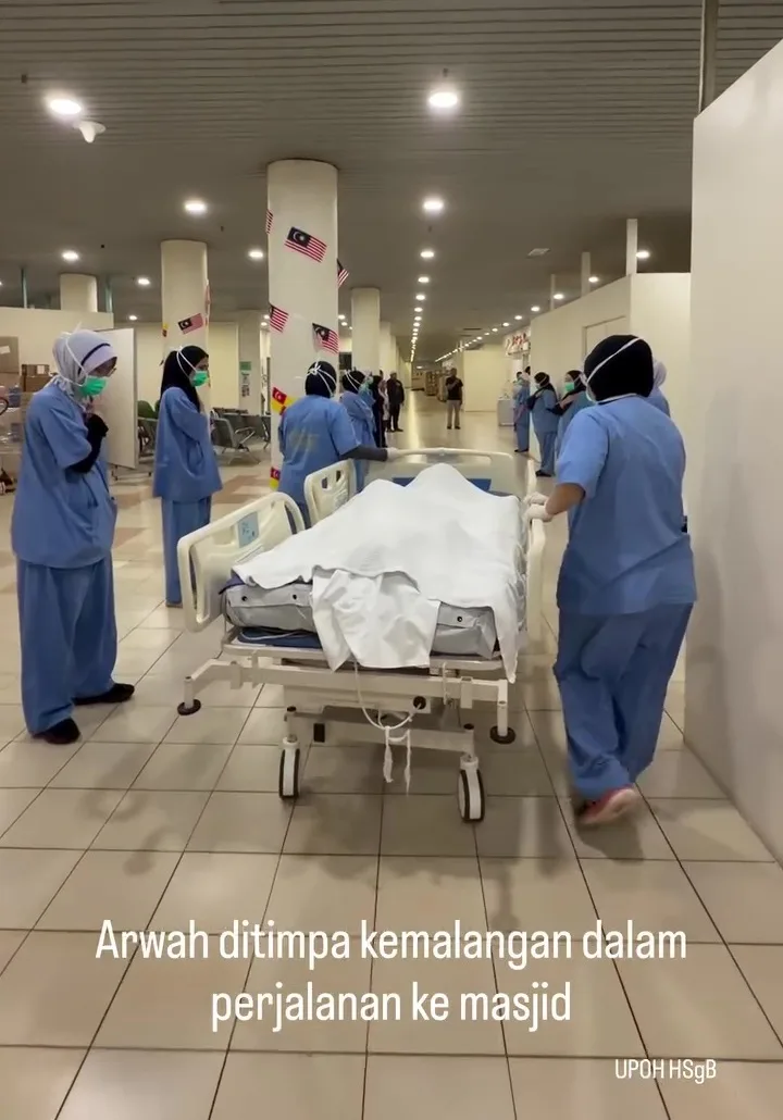 1 大马男子遇车祸不幸身亡捐献眼角膜医院Sungai Buloh医护人员致敬