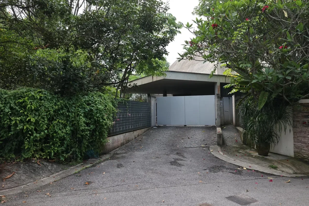 2大马男子经济困难雇人组7人团去新加坡打劫4