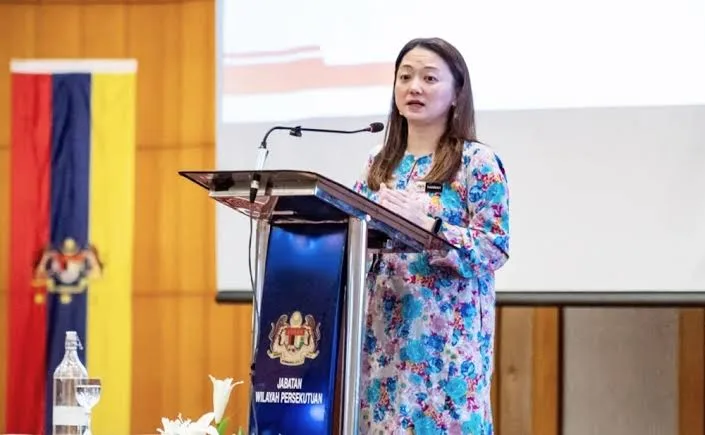 Minister 2